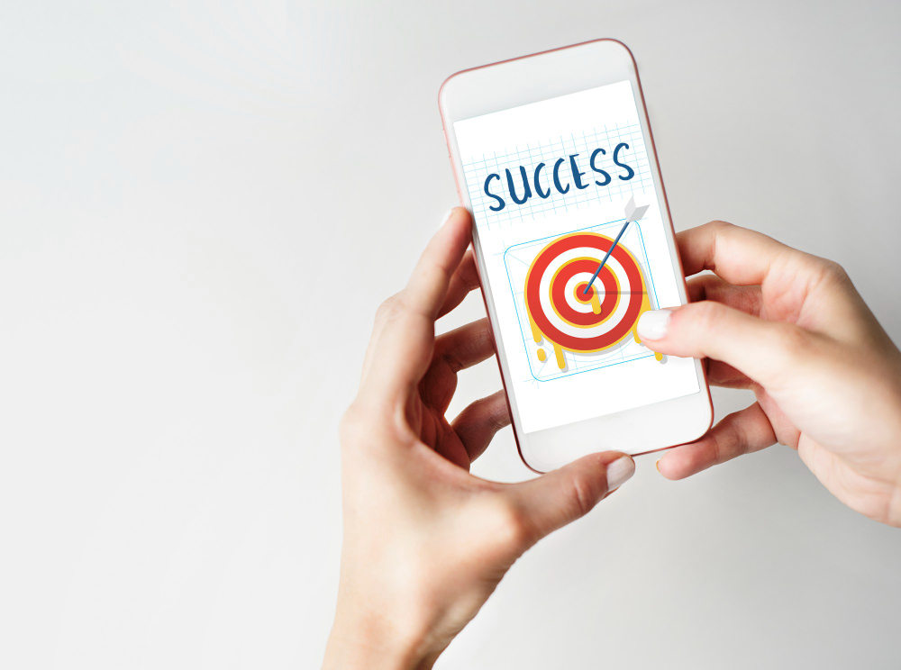 Success Stories: UAE Startups That Scaled with Custom Mobile Apps