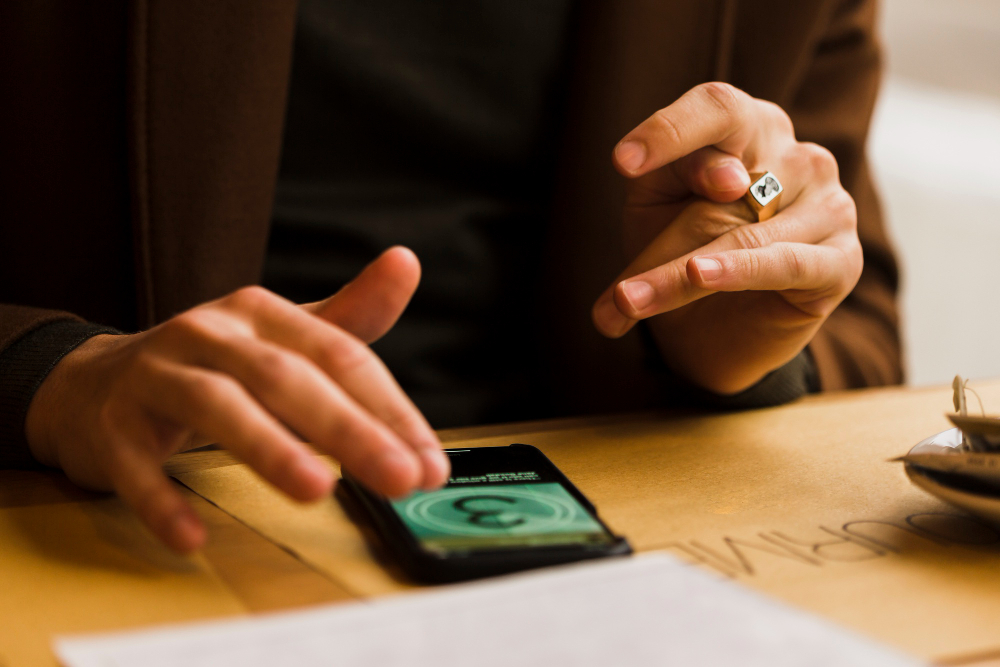 How Businesses Save Time and Money with the Best Mobile App Developers in Dubai
