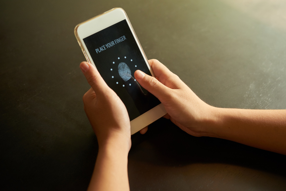 Best Mobile App Developers Dubai Redefining User Trust with Blockchain-Based Mobile Authentication